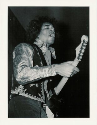 GÜNTER ZINT - JIMI HENDRIX IN HAMBURG GÜNTER ZINT - JIMI HENDRIX IN HAMBURG