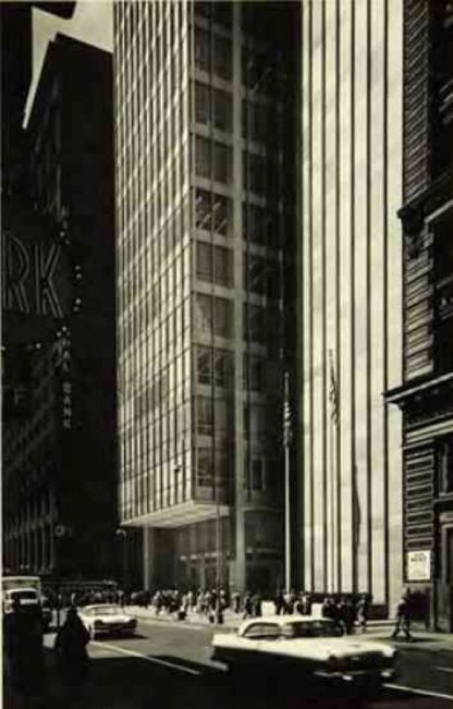 021 EZRA STOLLER - 525 WEST MONROE STREET