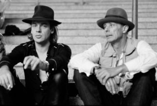KARIN ROCHOLL - JOSEPH BEUYS UND UDO LINDENBERG, BOCHUM 1982 KARIN ROCHOLL - JOSEPH BEUYS UND UDO LINDENBERG, BOCHUM 1982